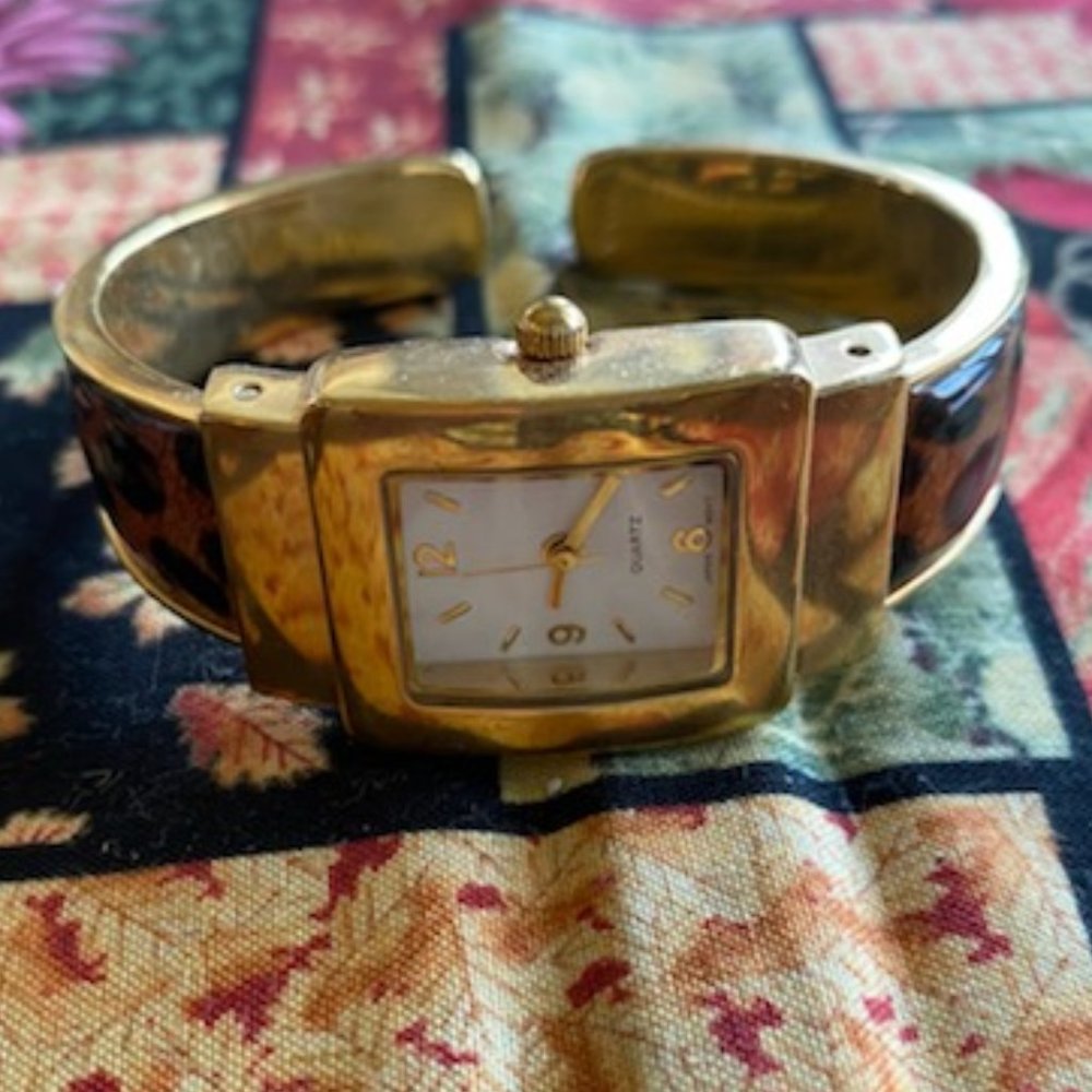 LEOPARD Print & GOLD tone CUFF BRACELET Wrist WATCH * 2-1/4" across inside - Picture 2 of 6